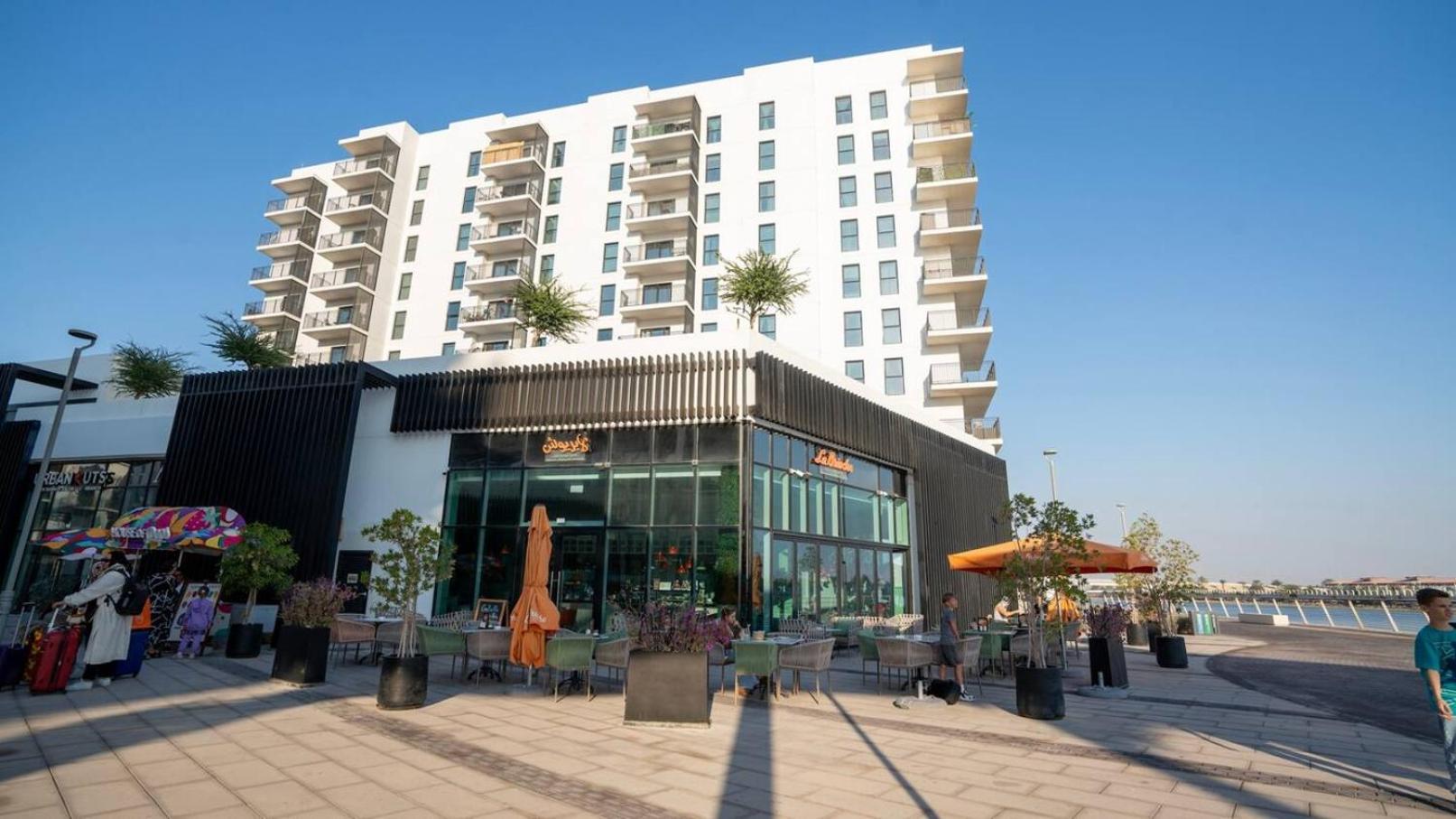 Cool Summer Gateway At Yas Apartment Abu Dhabi